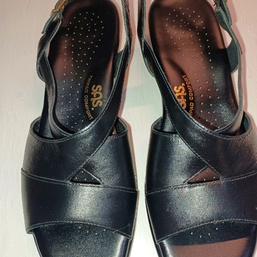 SAS Caress black size 9 New